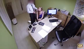 Skrytá kamera a rychlý sex v kanceláři